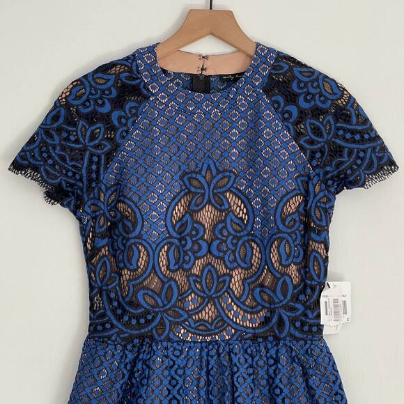 NEW City Triangles Dress Juniors Size 5 Blue Short Sleeve Fit & Flare Lace Dress - Picture 3 of 9